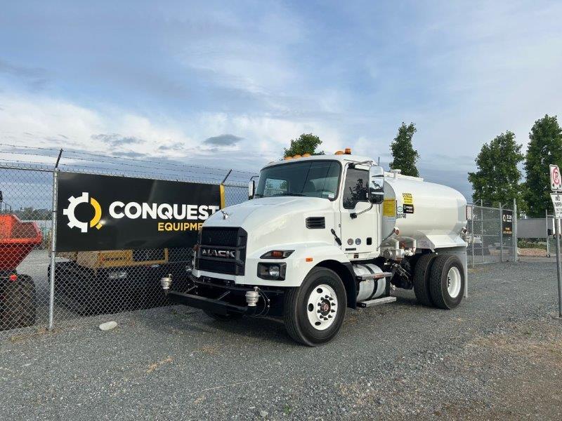  2025 Mack MD642R at Conquest Equipment Abbotsford BC