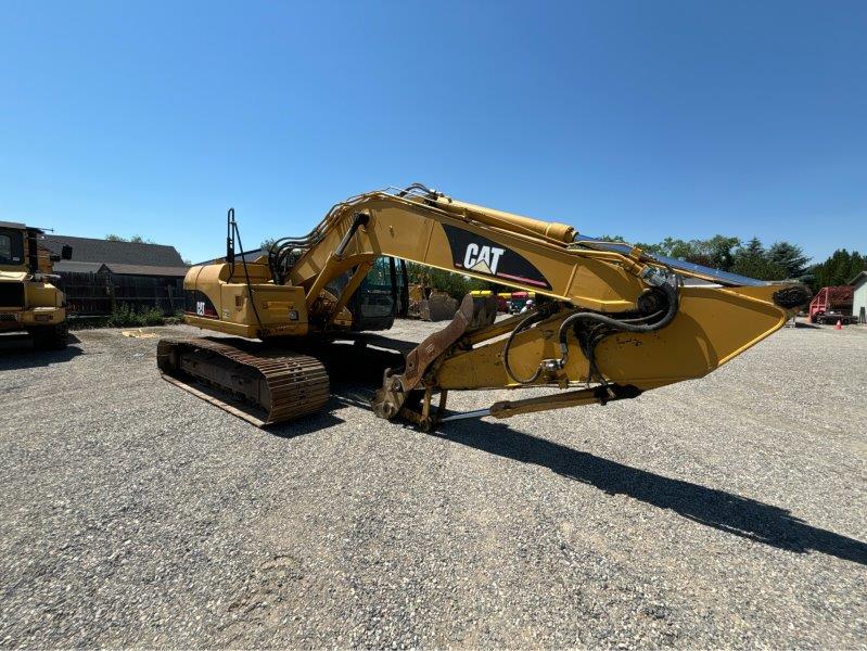  2005 CAT 320C LU at Conquest Equipment Montana