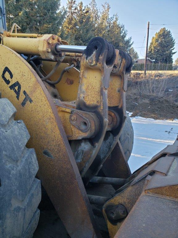  1987 CAT 980C at Conquest Equipment British Columbia