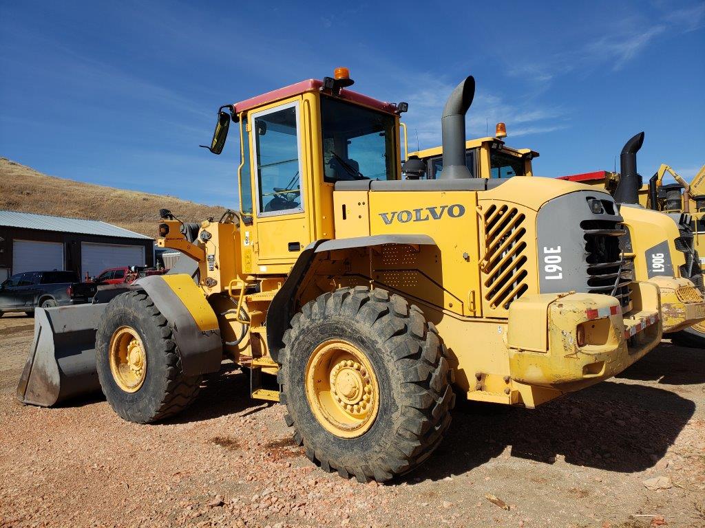  2003 VOLVO L90E at Conquest Equipment North Dakota