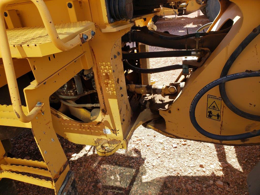  2003 VOLVO L90E at Conquest Equipment North Dakota