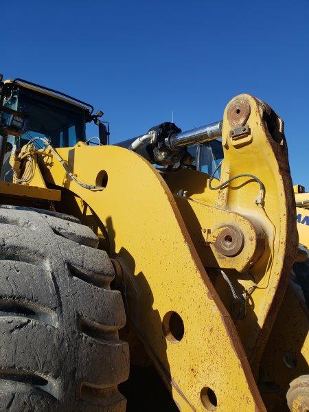  2014 CAT 988K at Conquest Equipment Manitoba