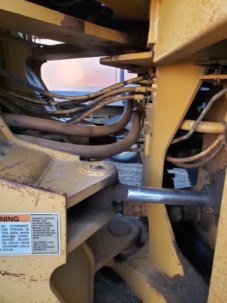  1989 CAT 980C at Conquest Equipment North Dakota