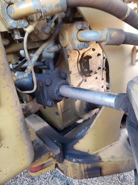  1989 CAT 980C at Conquest Equipment North Dakota