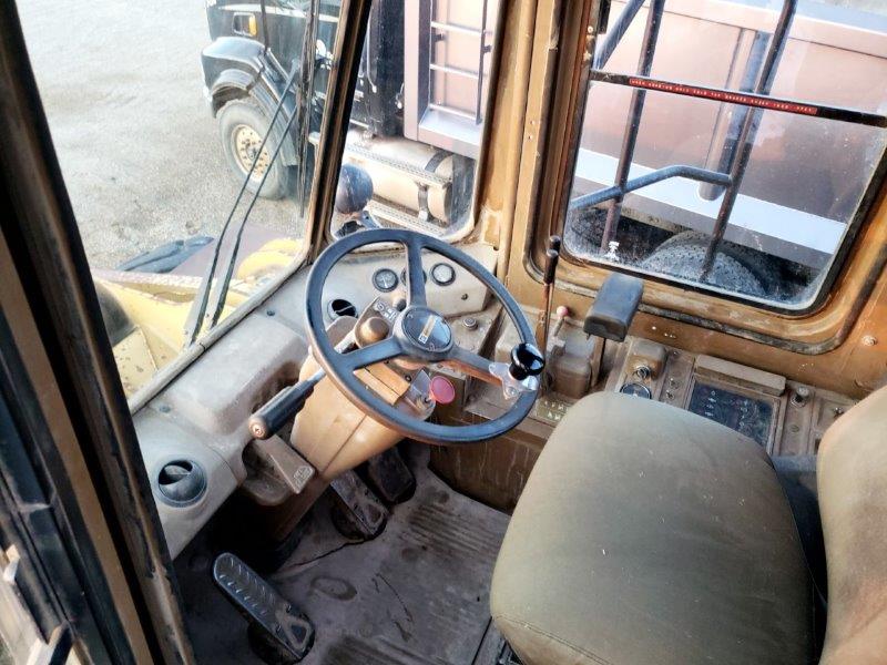  1989 CAT 980C at Conquest Equipment North Dakota