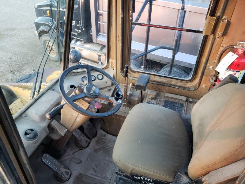  1989 CAT 980C at Conquest Equipment North Dakota
