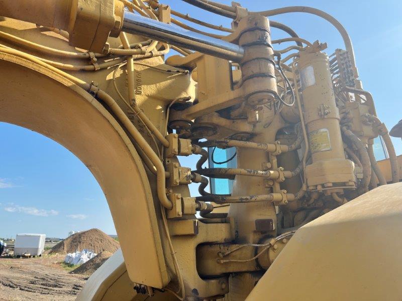  1988 CAT 621E at Conquest Equipment Saskatchewan