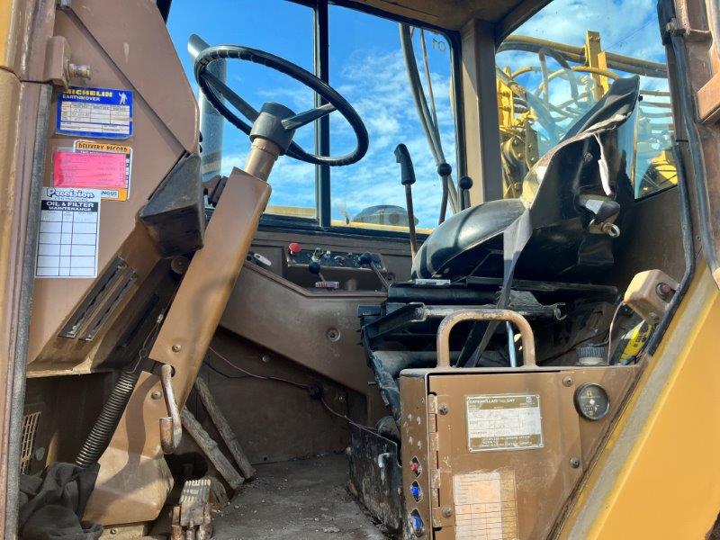  1988 CAT 621E at Conquest Equipment Saskatchewan