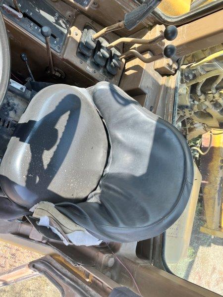  1988 CAT 621E at Conquest Equipment Saskatchewan