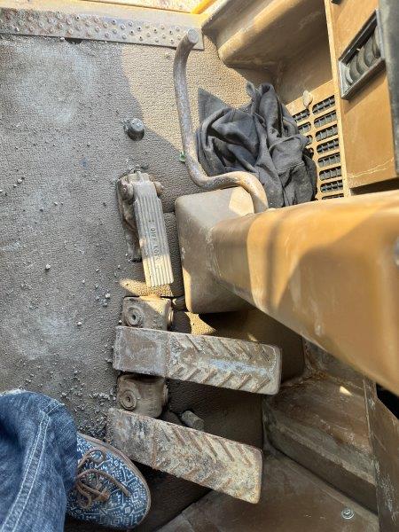  1988 CAT 621E at Conquest Equipment Saskatchewan