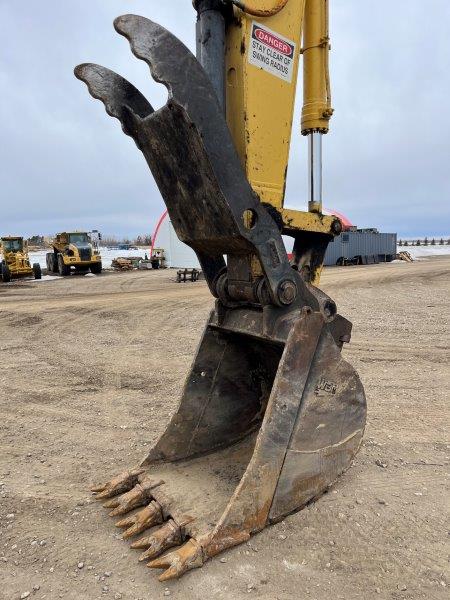  2012 KOMATSU PC290 LC-10 at Conquest Equipment Saskatchewan