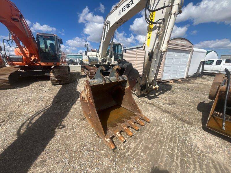  2013 Doosan DX235LCR at Conquest Equipment Saskatchewan