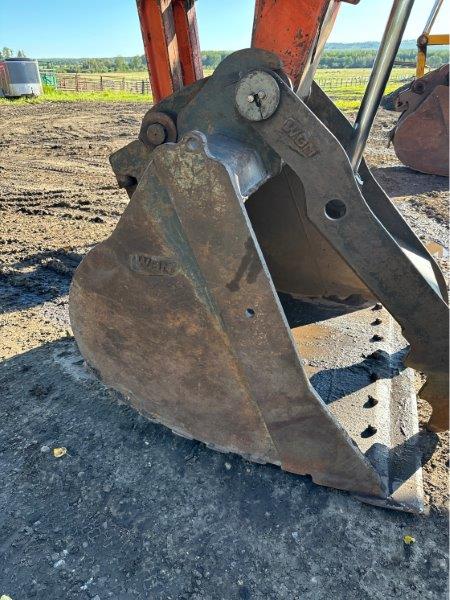  2006 HITACHI ZX270LC-3 at Conquest Equipment Alberta