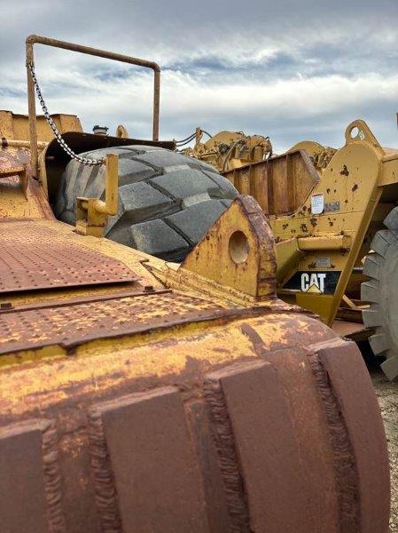  2000 CAT 621F at Conquest Equipment Alberta