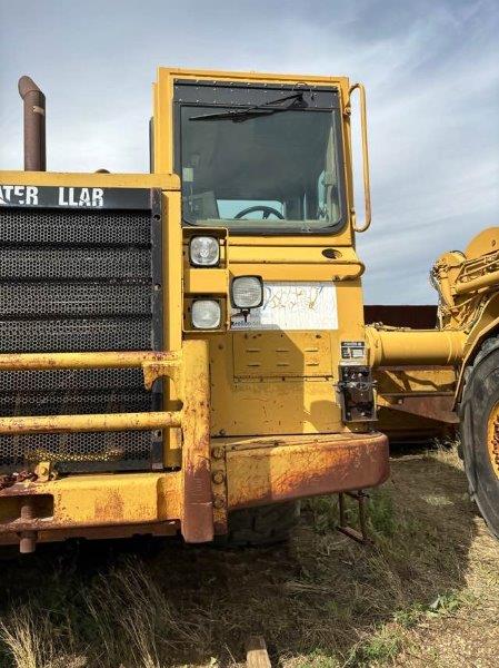  2000 CAT 621F at Conquest Equipment Alberta