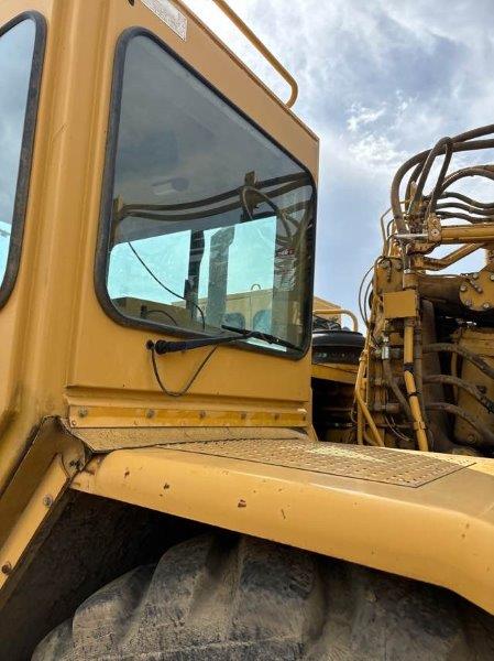  2000 CAT 621F at Conquest Equipment Alberta