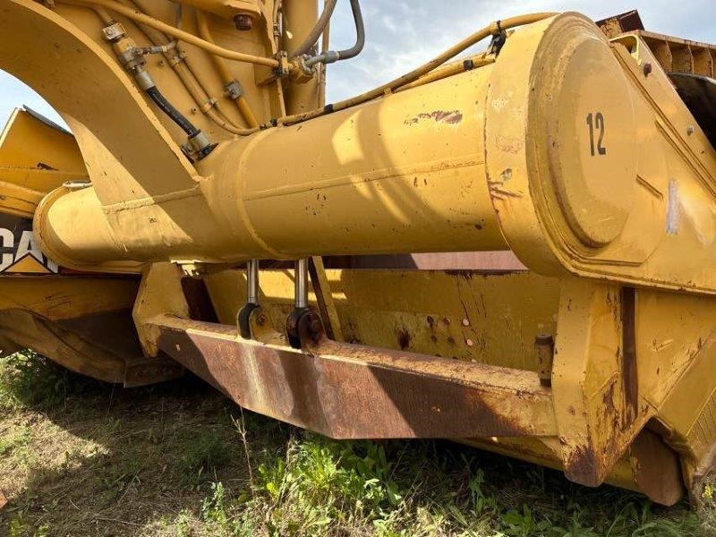  2000 CAT 621F at Conquest Equipment Alberta