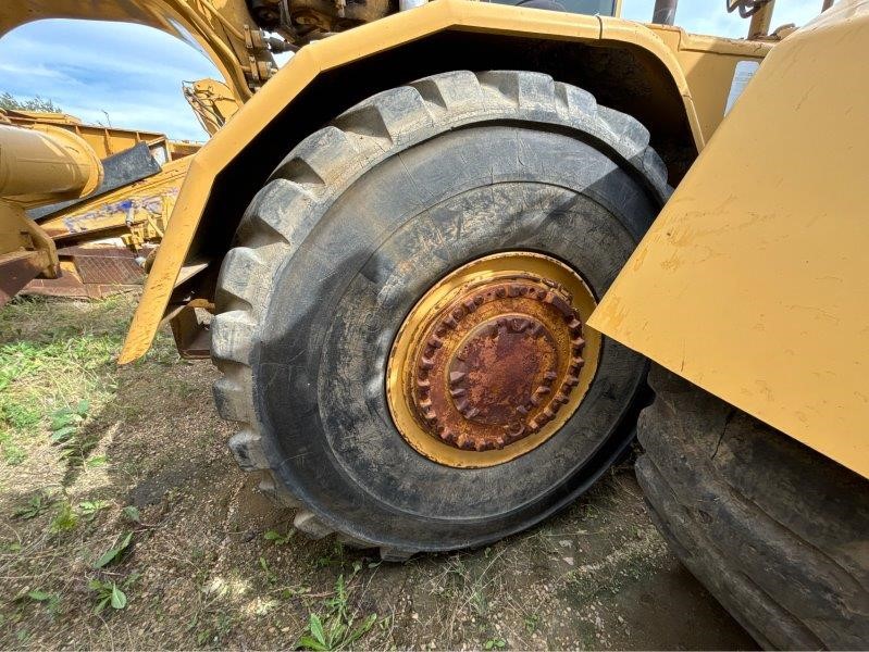  2000 CAT 621F at Conquest Equipment Alberta