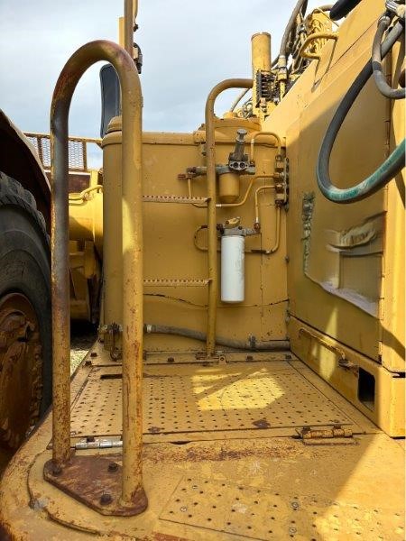  2000 CAT 621F at Conquest Equipment Alberta