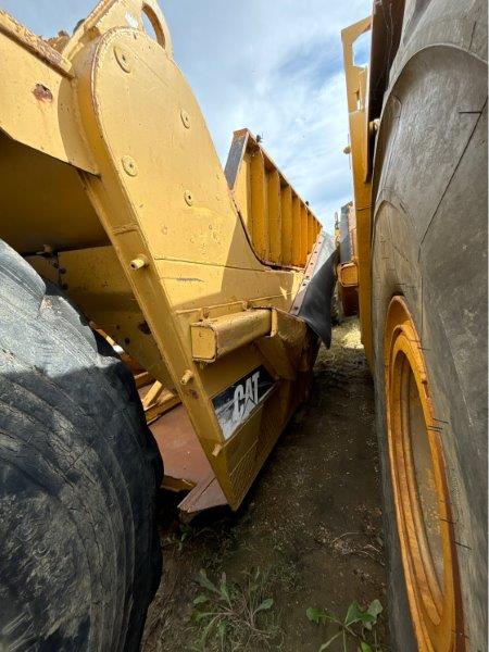  2000 CAT 621F at Conquest Equipment Alberta