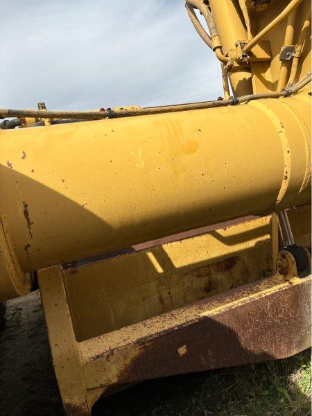 2000 CAT 621F at Conquest Equipment Alberta