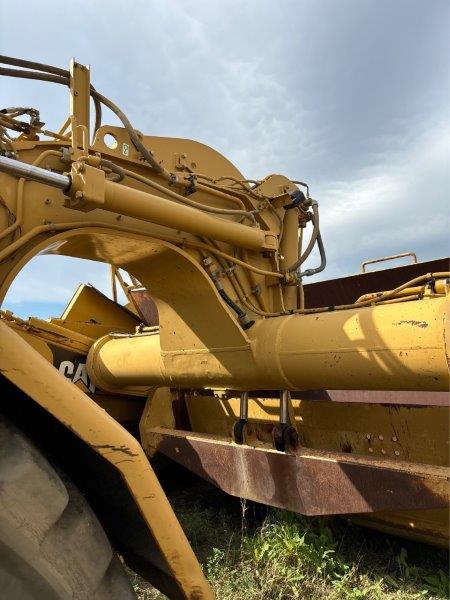  2000 CAT 621F at Conquest Equipment Alberta