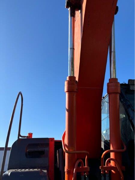  2006 HITACHI ZX270LC-3 at Conquest Equipment Alberta