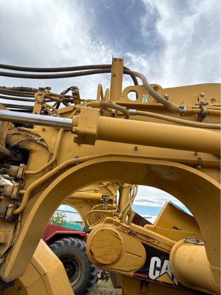  2000 CAT 621F at Conquest Equipment Alberta