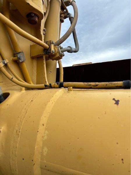  2000 CAT 621F at Conquest Equipment Alberta