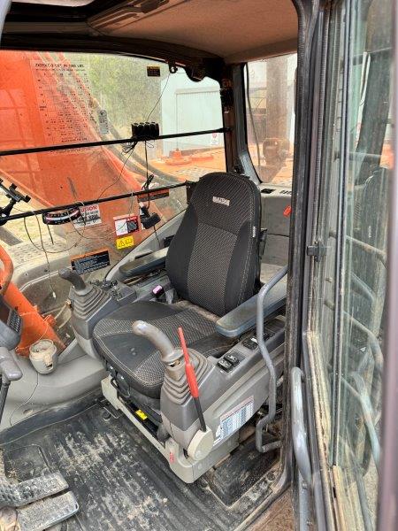  2007 HITACHI ZAXIS270LC-3 at Conquest Equipment British Columbia