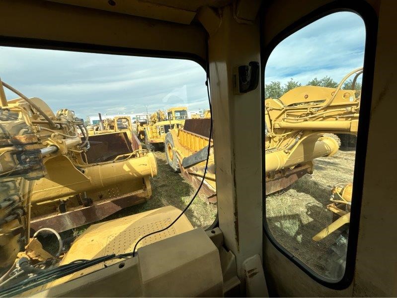  2000 CAT 621F at Conquest Equipment Alberta