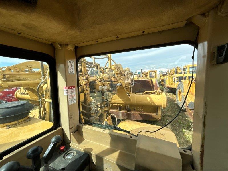  2000 CAT 621F at Conquest Equipment Alberta
