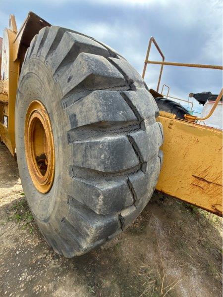  2000 CAT 621F at Conquest Equipment Alberta