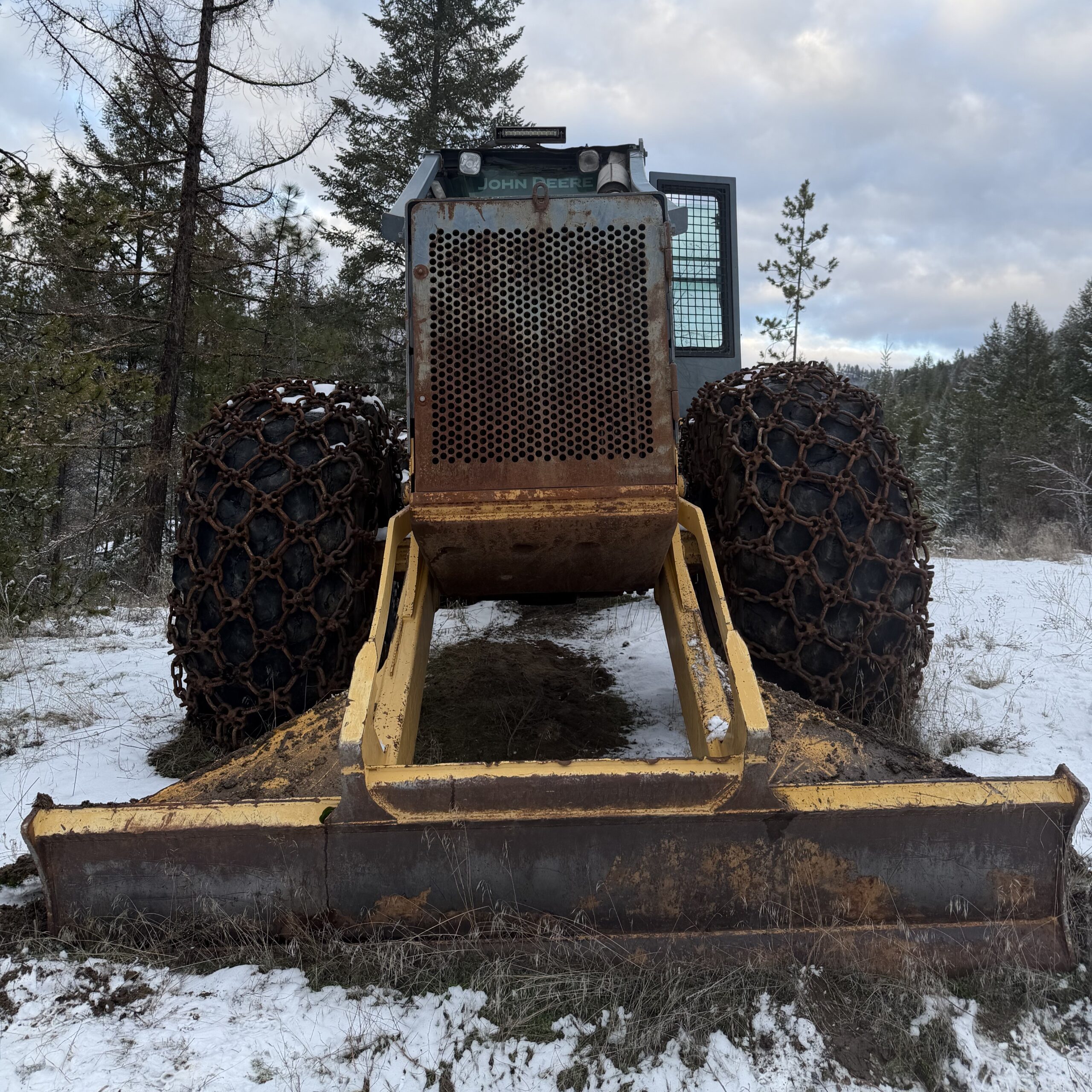  2003 DEERE 748 GIII at Conquest Equipment British Columbia