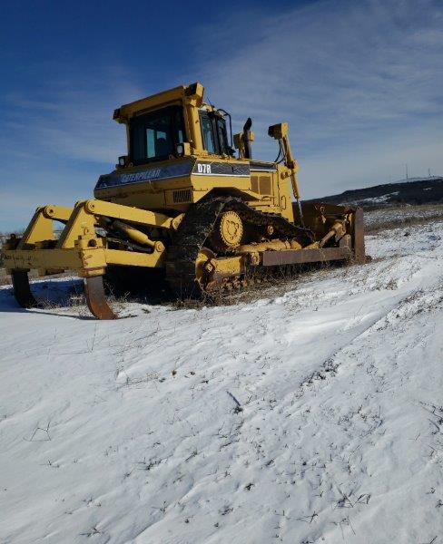  2001 CAT D7R at Conquest Equipment North Dakota