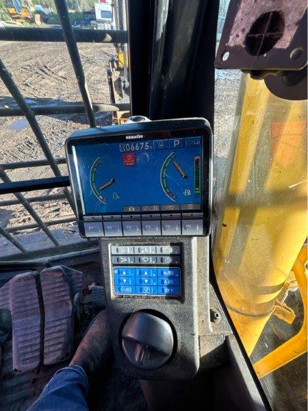  2011 KOMATSU PC270 LC-8 at Conquest Equipment Alberta