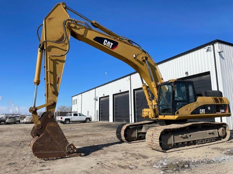  2006 CAT 330D at Conquest Equipment Manitoba
