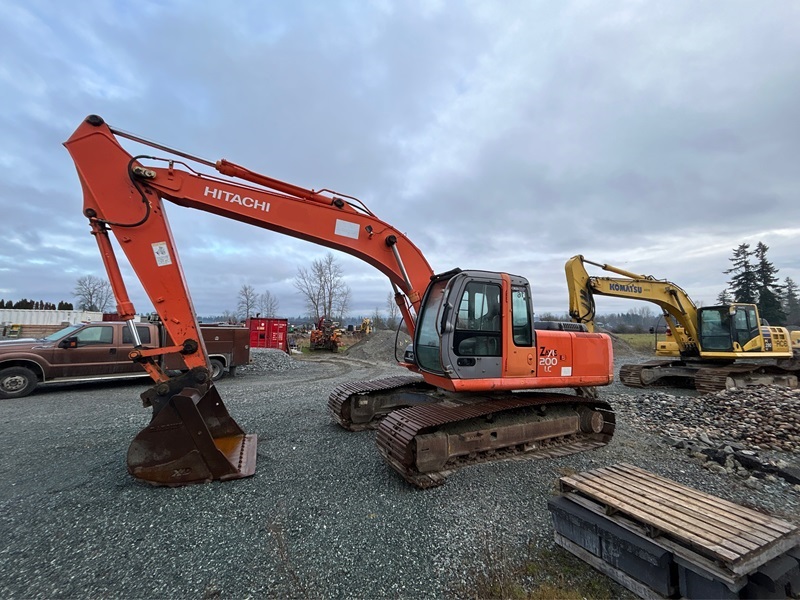  2006 HITACHI ZX200 LC at Conquest Equipment British Columbia