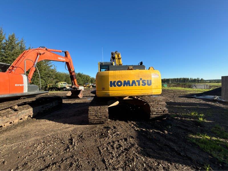  2011 KOMATSU PC270 LC-8 at Conquest Equipment Alberta