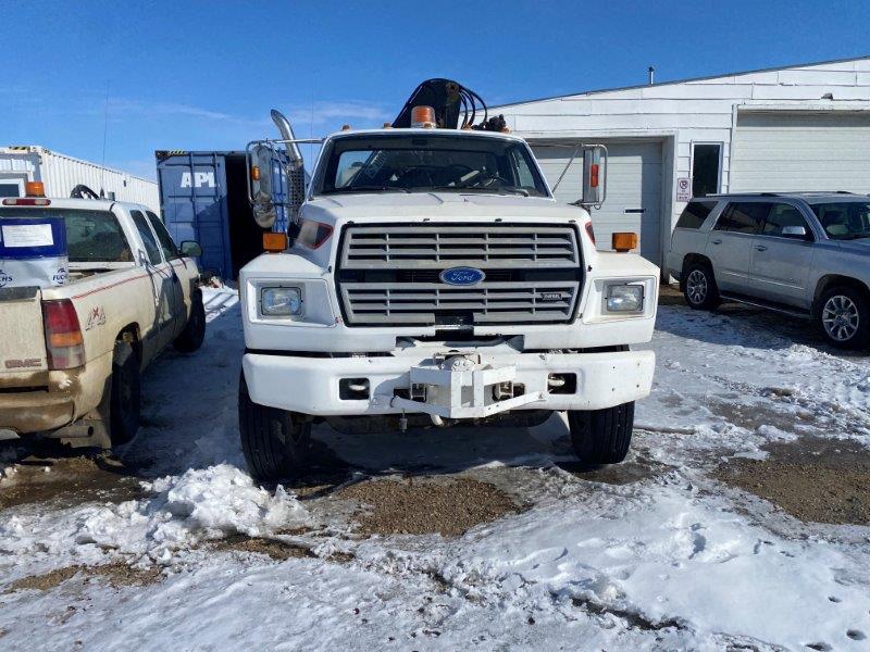 1992 Ford F800 at Conquest Equipment Saskatchewan