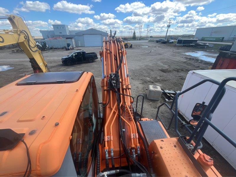  2012 Doosan DX210W at Conquest Equipment Saskatchewan