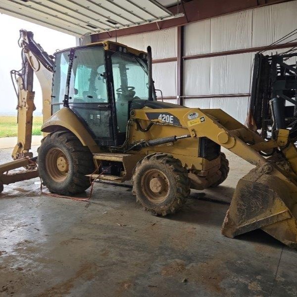  2007 CAT 420E at Conquest Equipment North Dakota