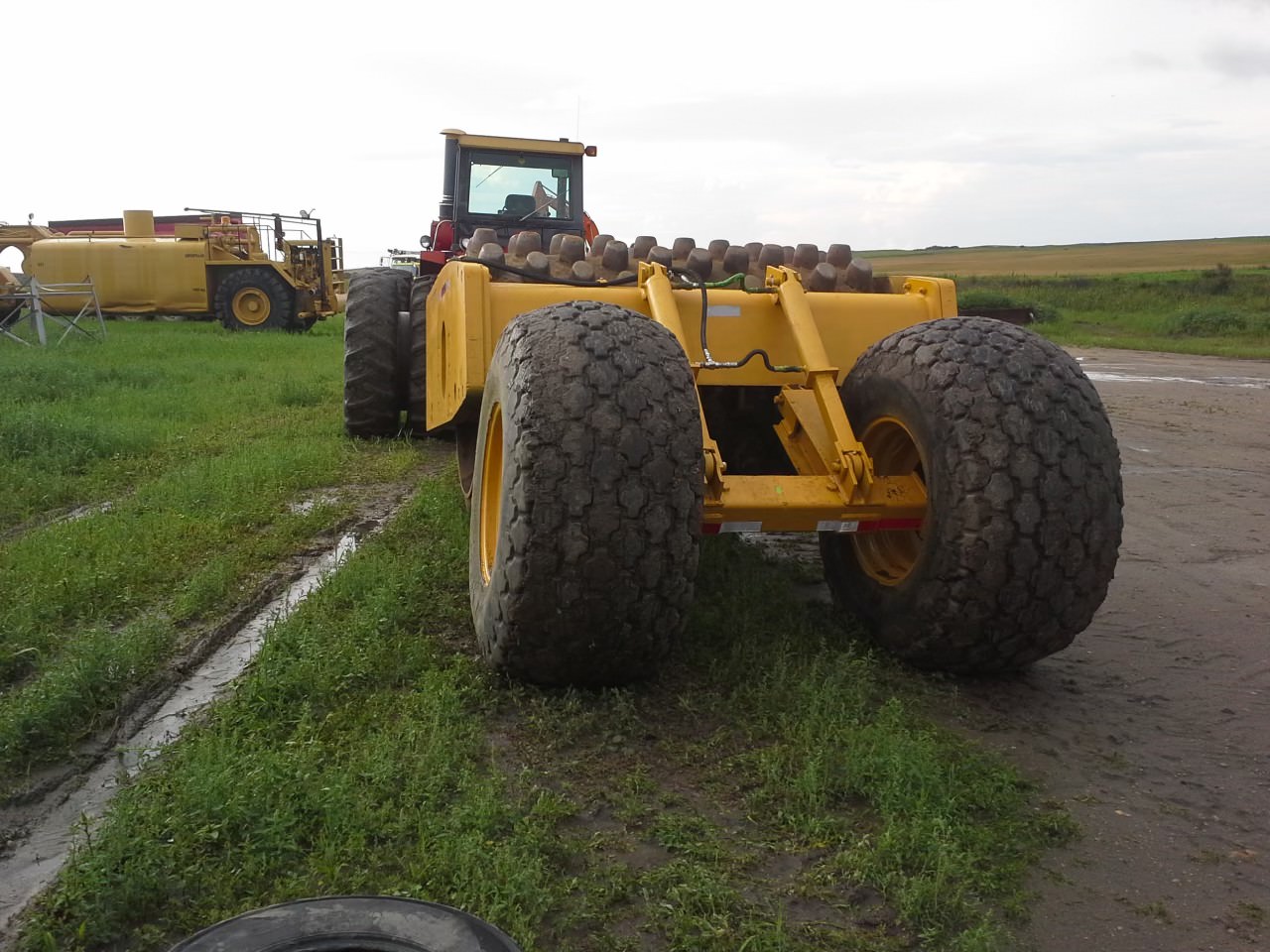   Home Built Tow Behind Padfoot at Conquest Equipment Saskatchewan