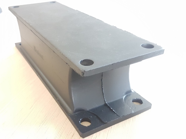   Bomag Rectangular Rubber Isolator for Bomag BW211 at Conquest Equipment Estevan, SK