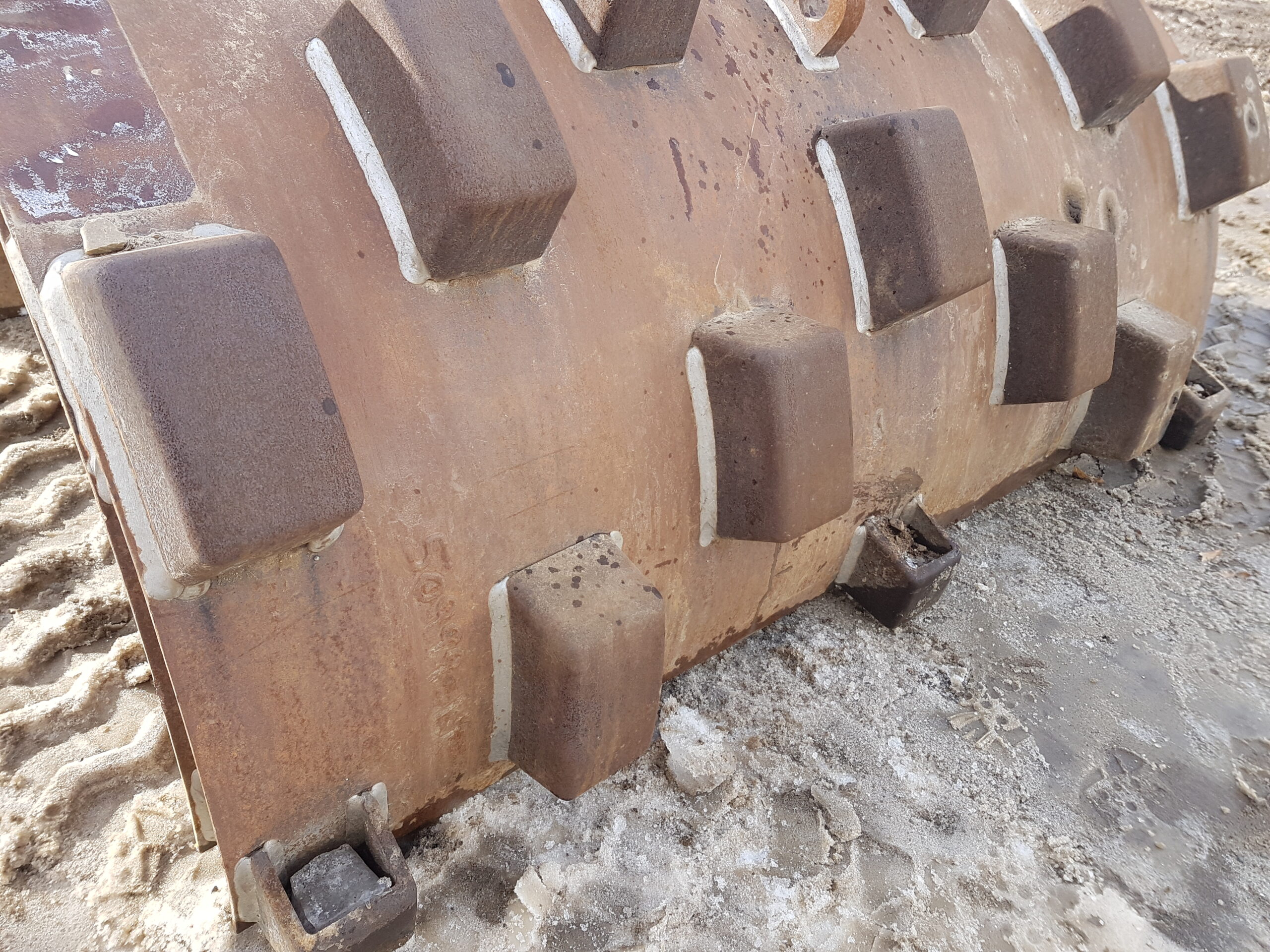   VOLVO 66" Padfoot at Conquest Equipment Estevan, SK