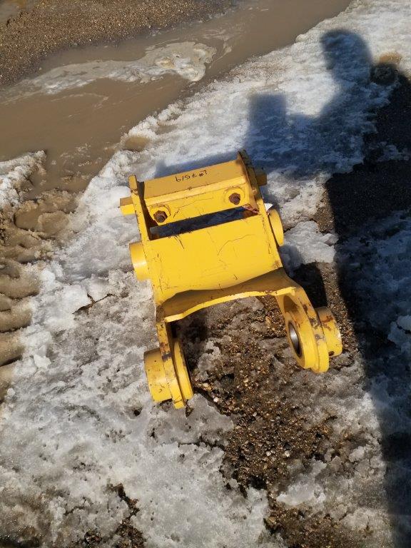  CRAIG 200 Series Coupler at Conquest Equipment Estevan, SK