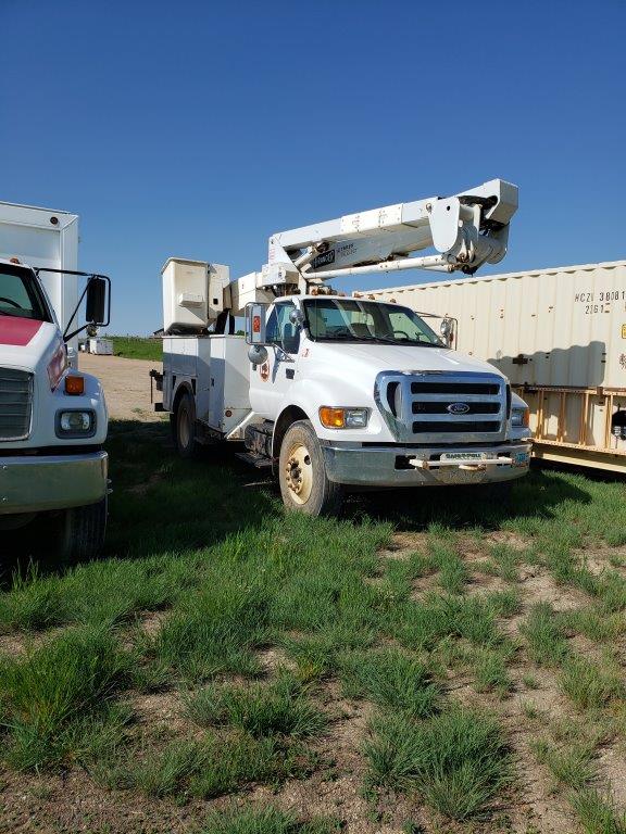  2005 Ford F750 XLT at Conquest Equipment North Dakota