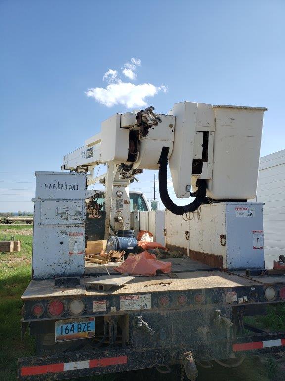  2005 Ford F750 XLT at Conquest Equipment North Dakota