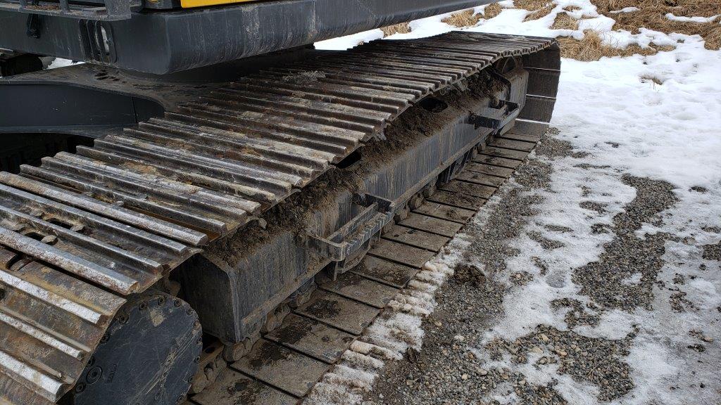  2014 VOLVO EC220DL at Conquest Equipment Alberta
