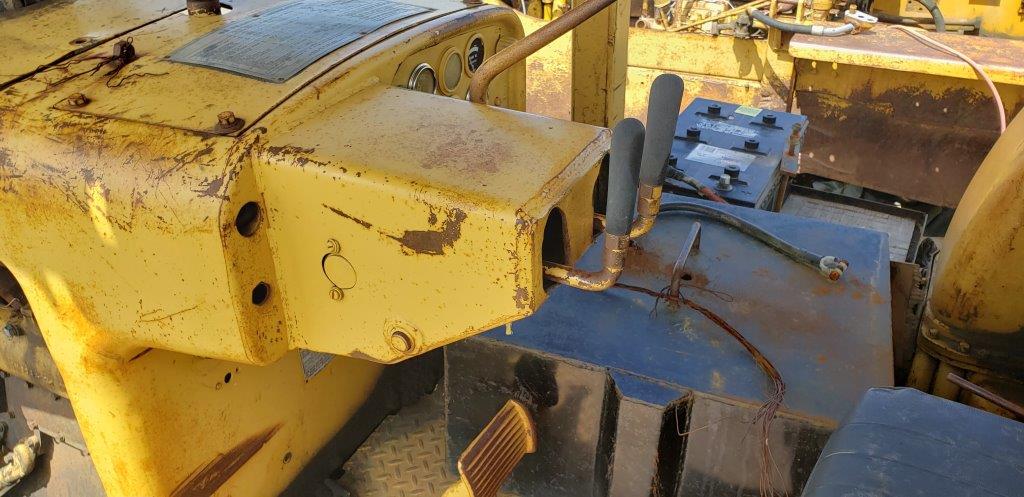  1967 CAT D8H at Conquest Equipment Manitoba